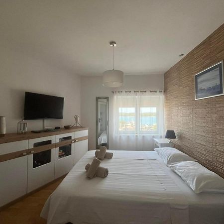Apartment Arena Akvileja 普拉 外观 照片