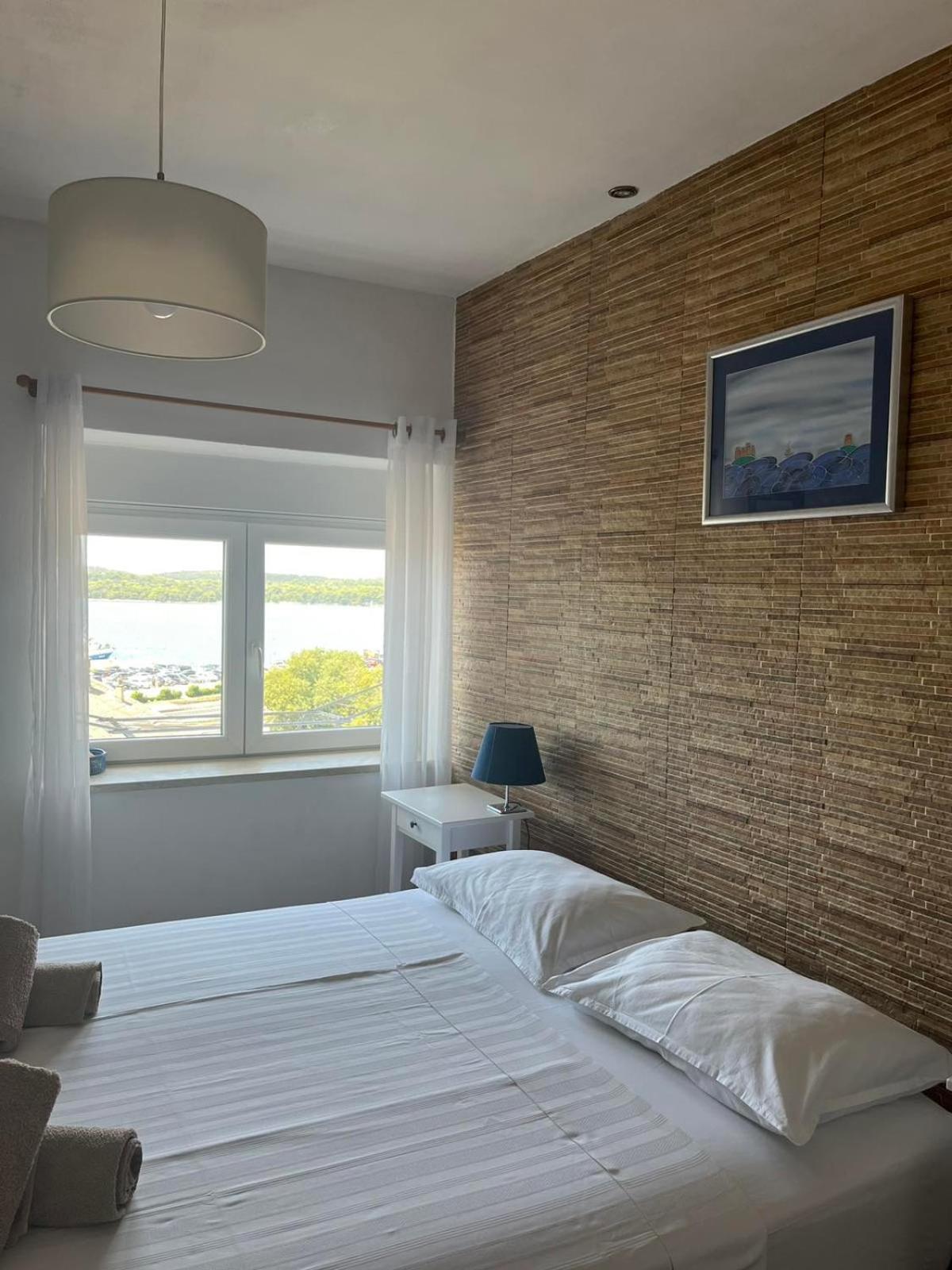 Apartment Arena Akvileja 普拉 外观 照片